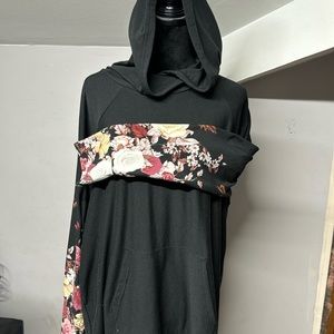 LuLaRoe amber hoodie with floral sleeves